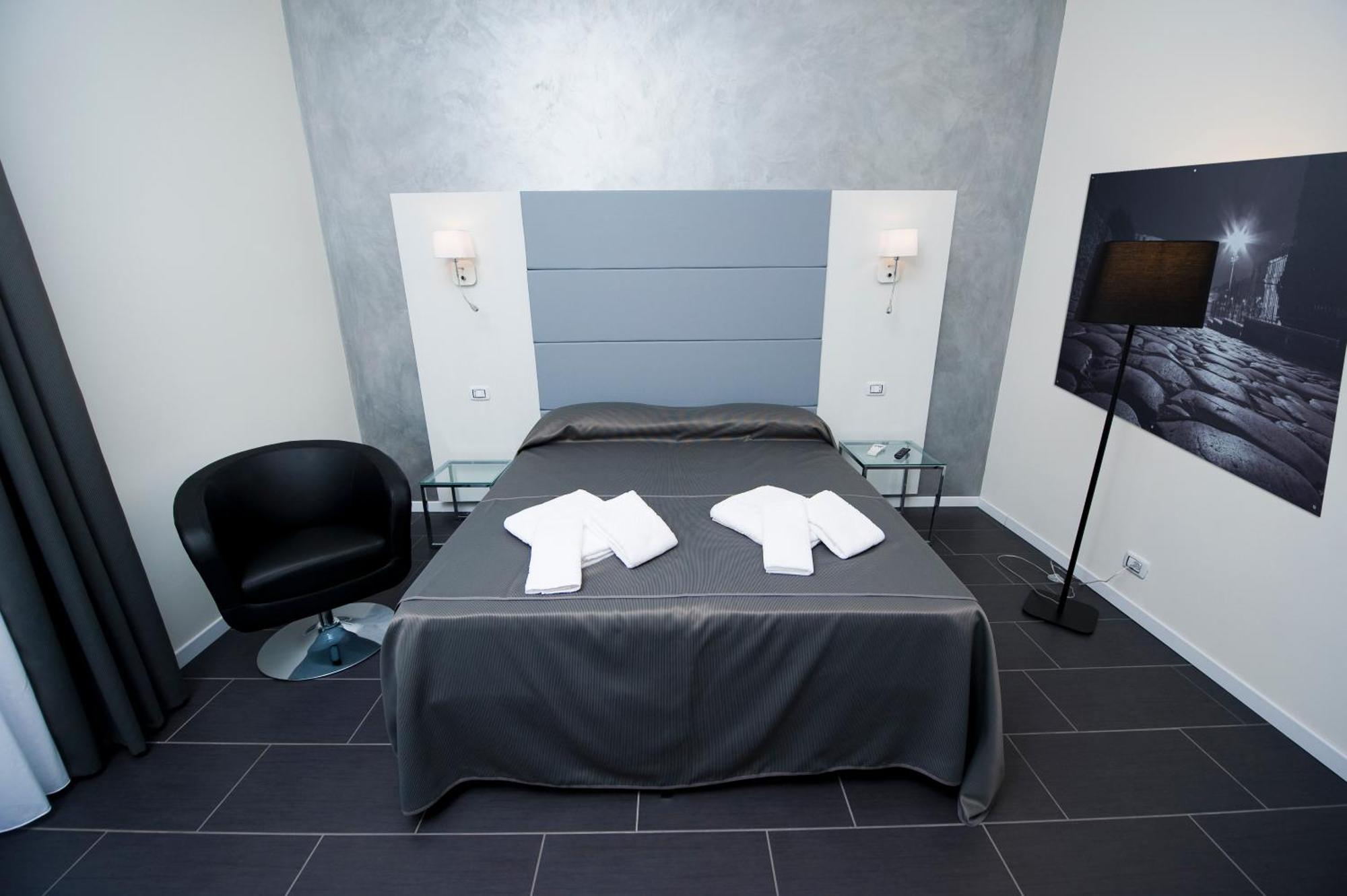 Hotel Grey&White Rom Zimmer foto